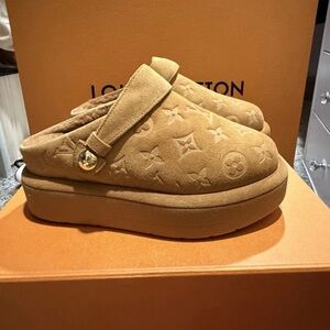 Louis Vuitton Aspen Cognac Clog